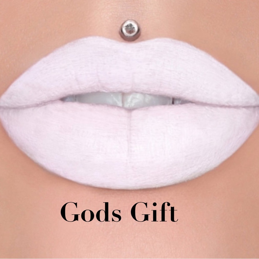 Jeffree Star Velvet Trap Lipstick - Picture 9 of 10